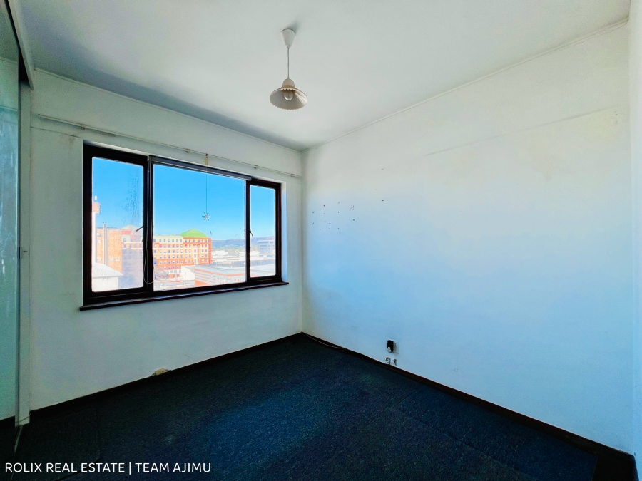 2 Bedroom Property for Sale in Wynberg Western Cape